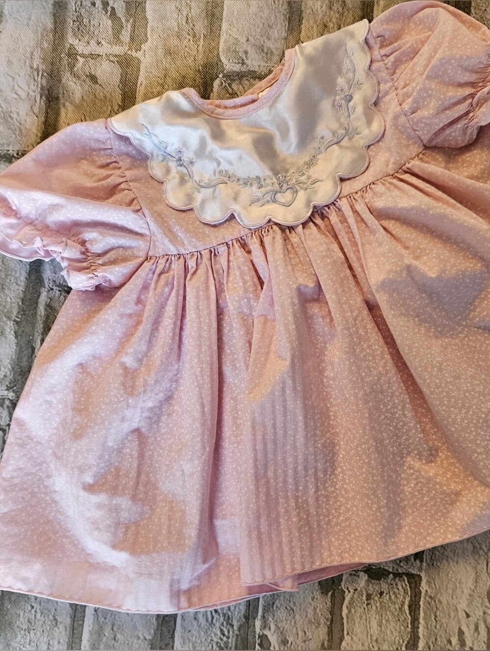 VTG Embroidered Collar Ditsy Floral Infant Dress